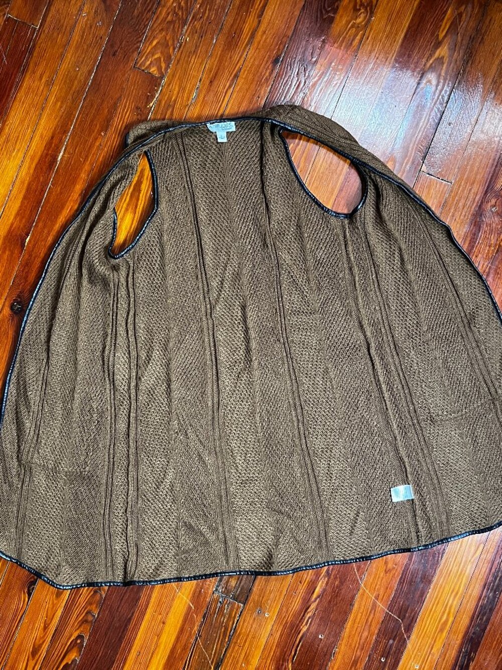 Duster Vest - Picture 7 of 16